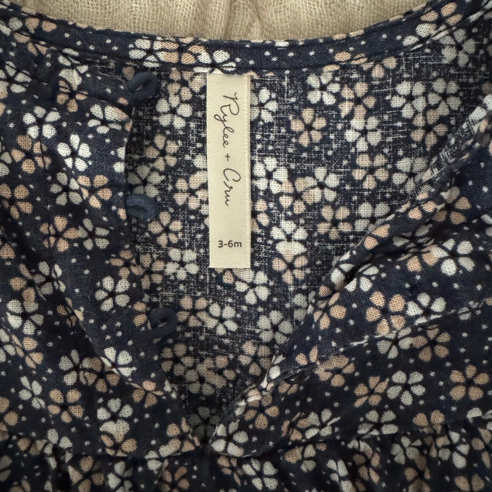 Rylee + Cru Navy and Cream Floral Romper with Headband - Picture 4 of 6